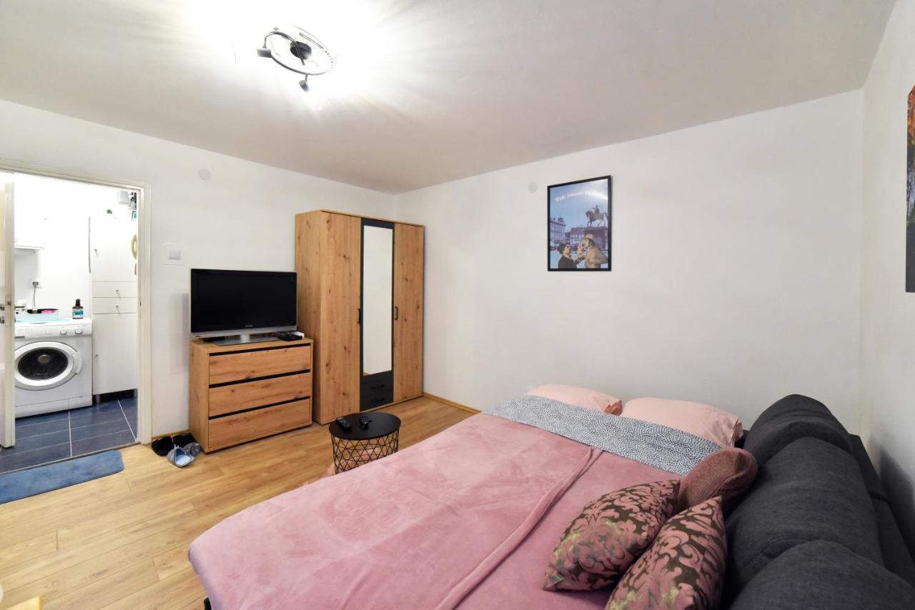 זאגרב Studio Apartment Aneta מראה חיצוני תמונה